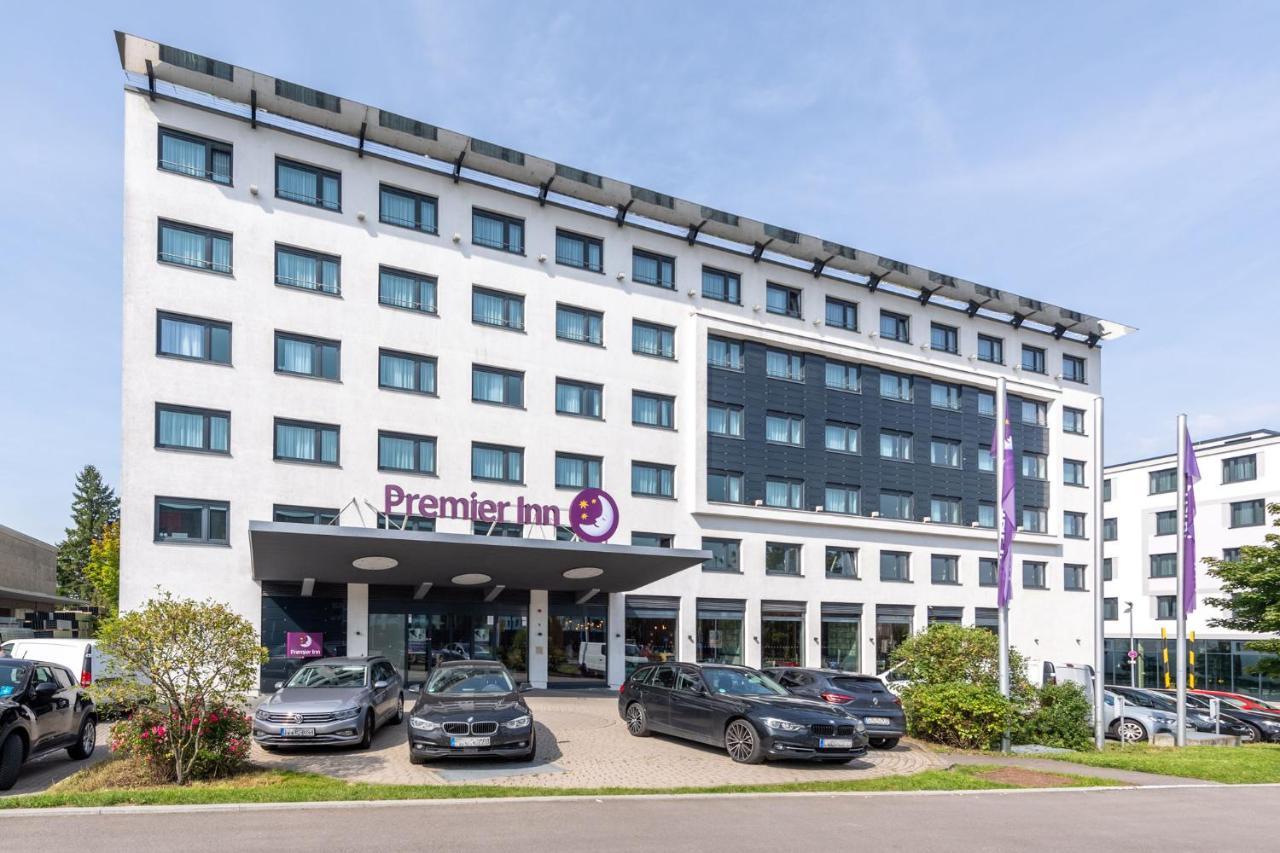 Premier Inn Stuttgart Airport Leinfelden-Echterdingen Esterno foto